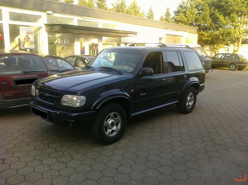 Ford Explorer 4.0 L V6