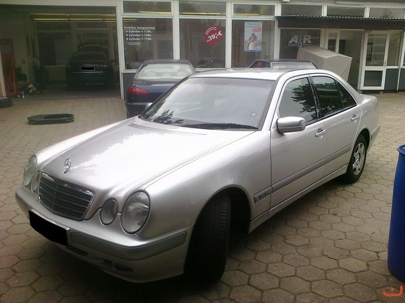 Mercedes E200 W210 II