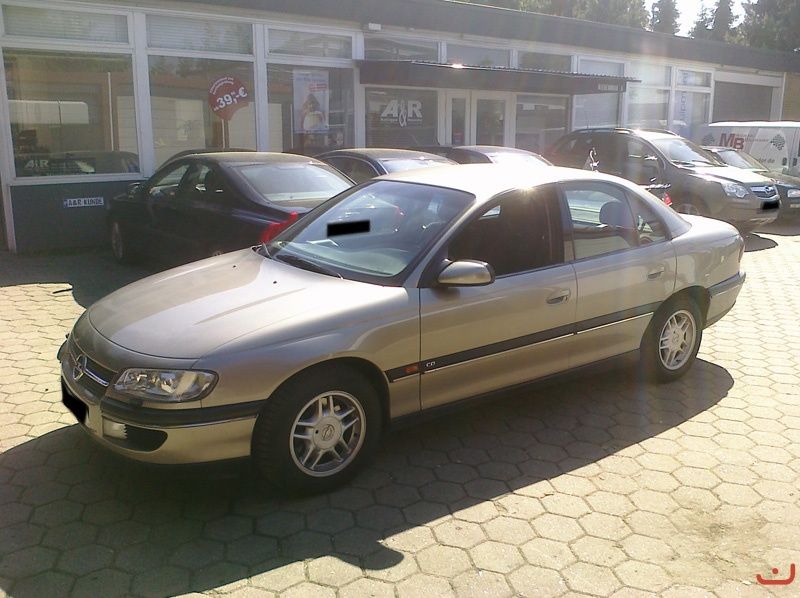 Opel Omega B II