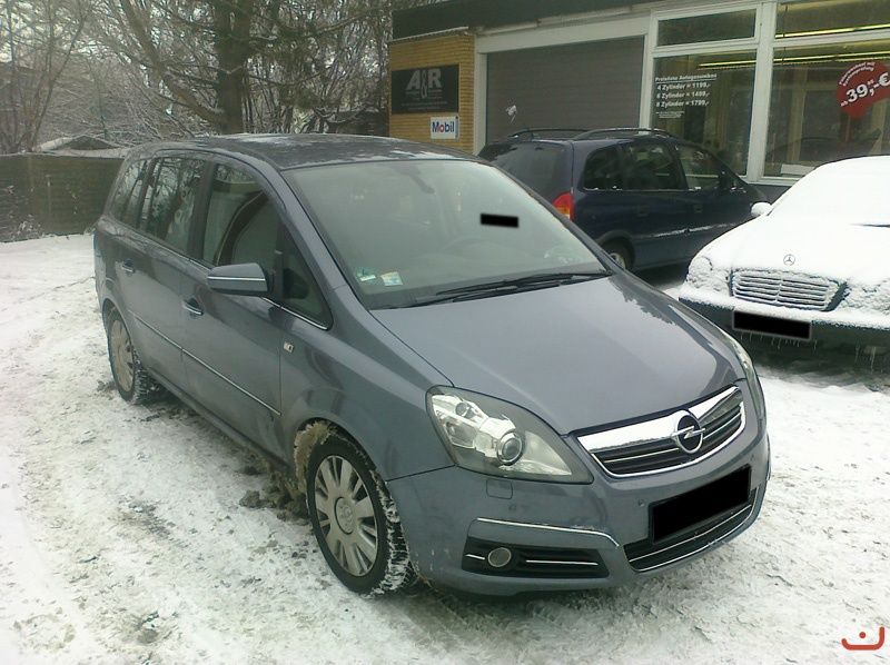 Opel Zafira B II