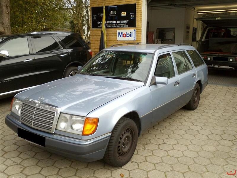 Mercedes E 280T W124