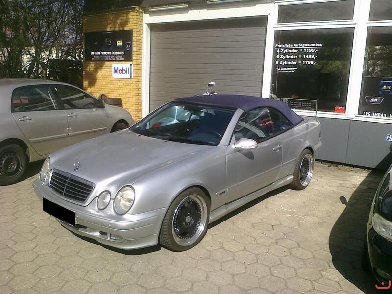 Mercedes CLK 320 A208
