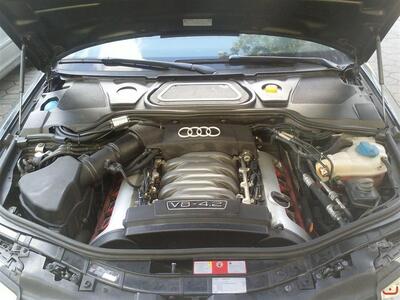 Audi A8 4,2