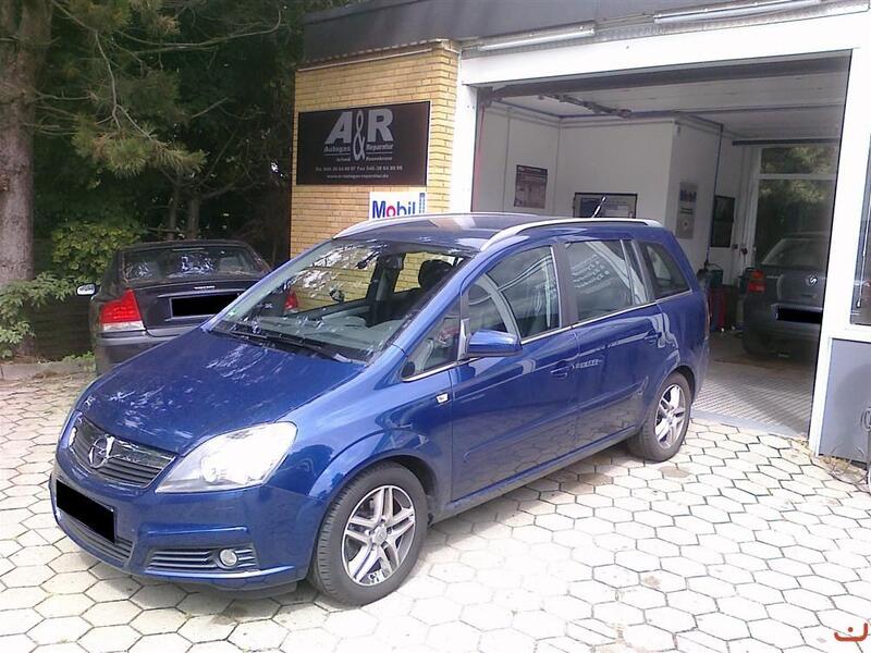Opel Zafira B I